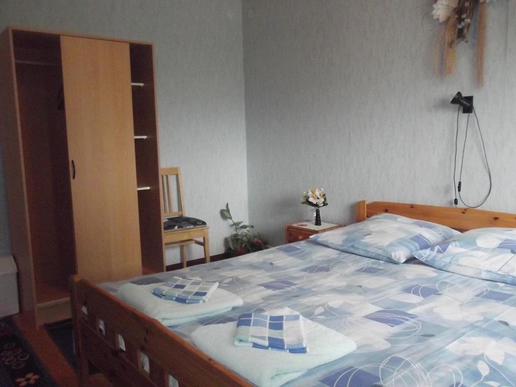 Kure Guesthouse Rahinge Quarto foto